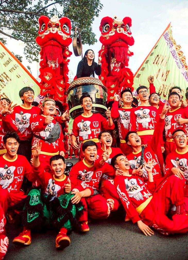 Mỹ Thiên và đông đảo bạn bè cùng tham gia Tết Nguyên tiêu 2023 - Ảnh: NVCC